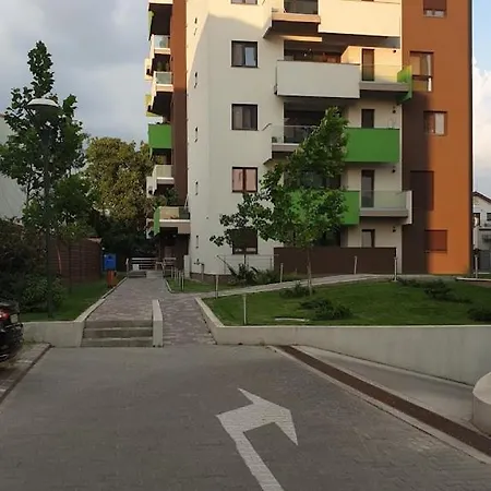 Luxury - Private Parking - Self Check In - Bujorului Craiova