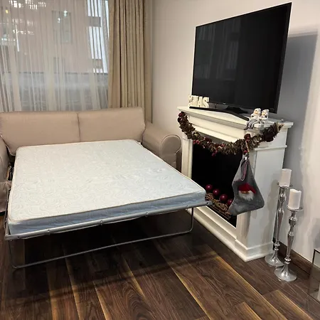 Luxury - Private Parking - Self Check In - Bujorului Apartment *