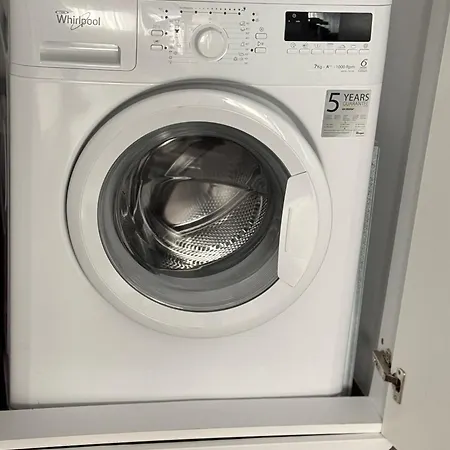 Luxury - Private Parking - Self Check In - Bujorului Apartamento